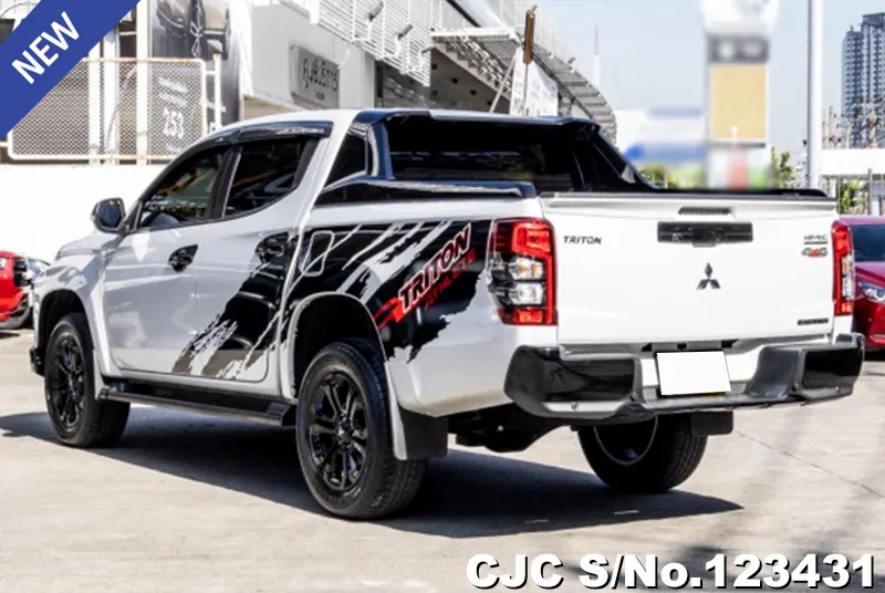 Mitsubishi Triton in White for Sale Image 1