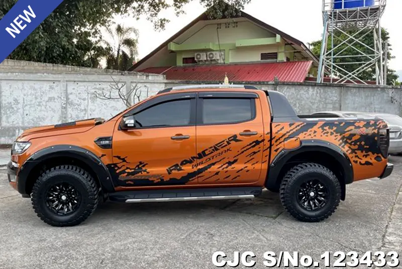 Ford Ranger in Orange for Sale Image 7