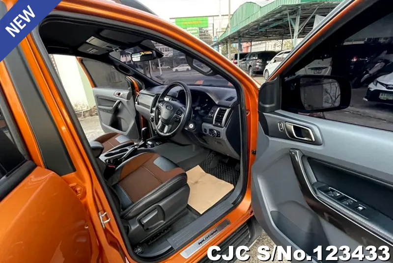 Ford Ranger in Orange for Sale Image 10