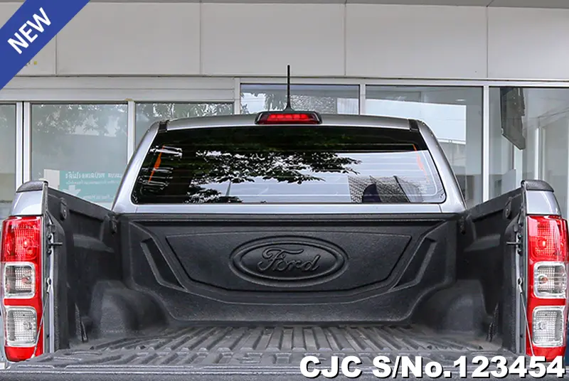 Ford Ranger in Gray for Sale Image 7