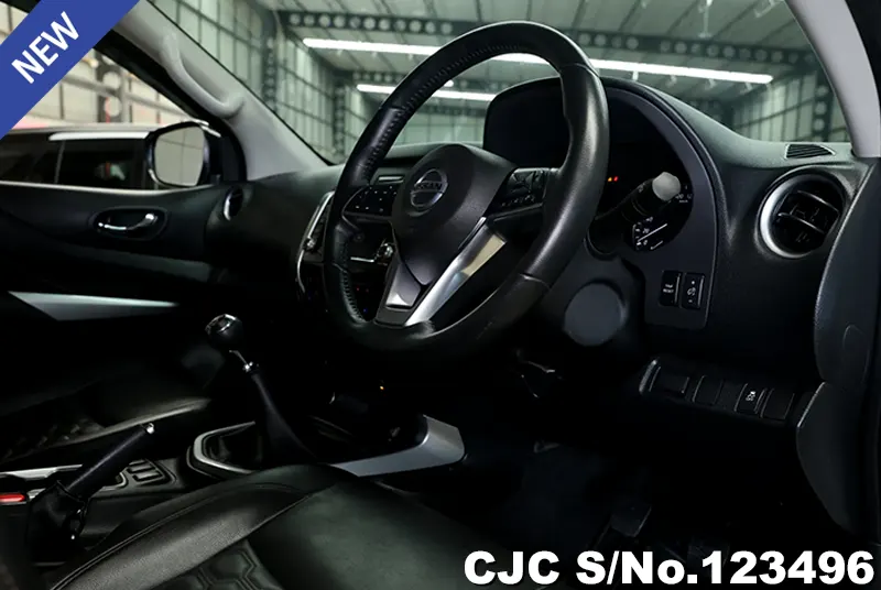 Nissan Navara in White for Sale Image 6