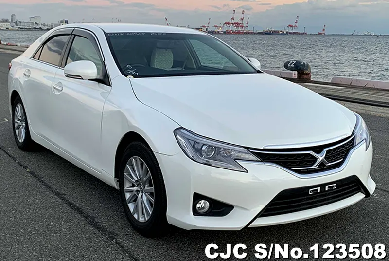Toyota / Mark X 2016