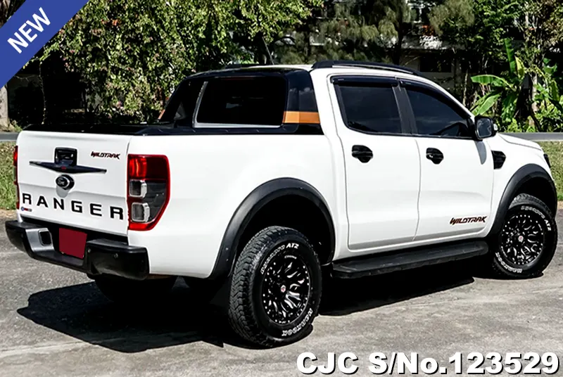 Ford Ranger in White for Sale Image 2