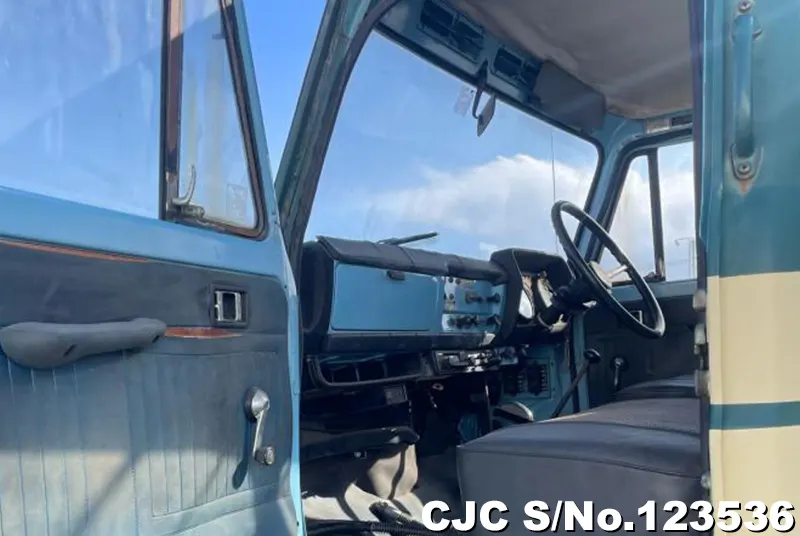 1970 Isuzu / New Power Z Stock No. 123536