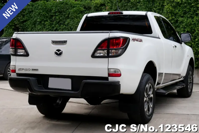 Mazda BT-50 in White for Sale Image 2