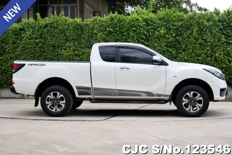 Mazda BT-50 in White for Sale Image 4