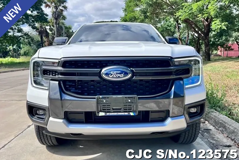 Ford Ranger in White for Sale Image 2