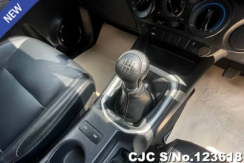 Toyota Hilux in Black for Sale Image 9