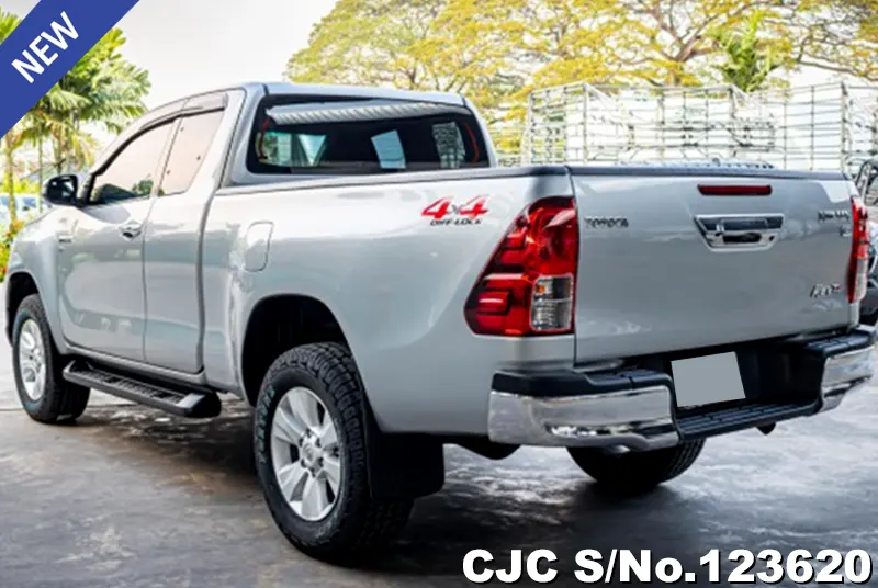 Toyota Hilux in Silver for Sale Image 1