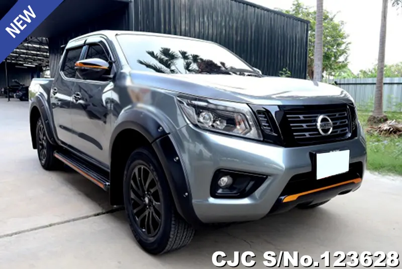 Nissan / Navara 2019