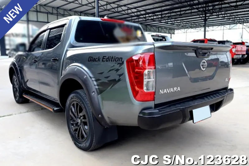 Nissan Navara in Gray for Sale Image 1