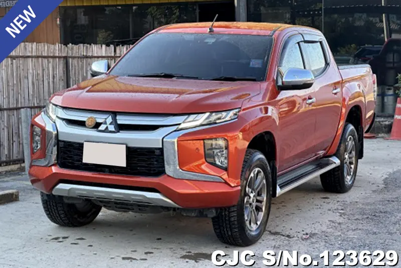 Mitsubishi Triton in Orange for Sale Image 3