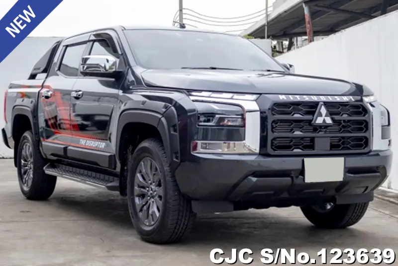 Mitsubishi / Triton 2023
