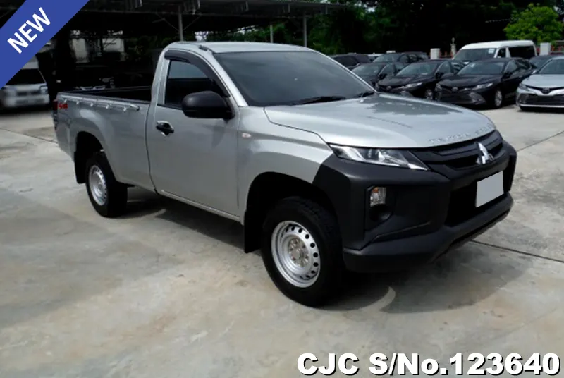 Mitsubishi / Triton 2023