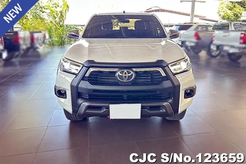 Toyota Hilux in White for Sale Image 1