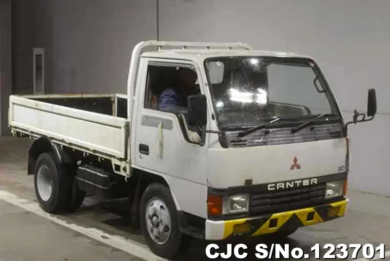 Mitsubishi / Canter 1987