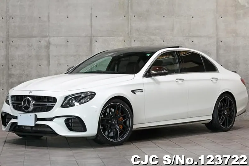 Mercedes Benz / E Class 2017