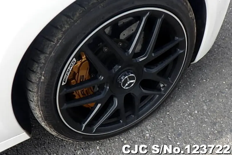 2017 Mercedes Benz / E Class Stock No. 123722