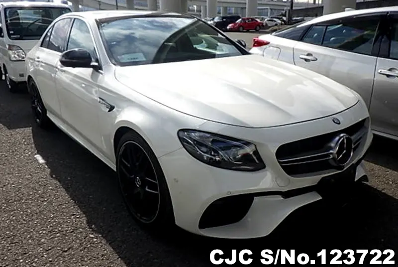 2017 Mercedes Benz / E Class Stock No. 123722