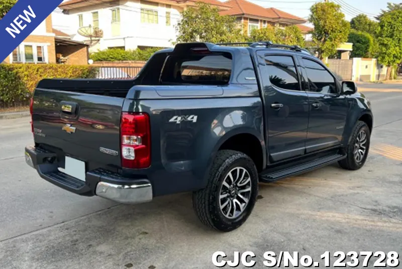 Chevrolet Colorado in Gray for Sale Image 1