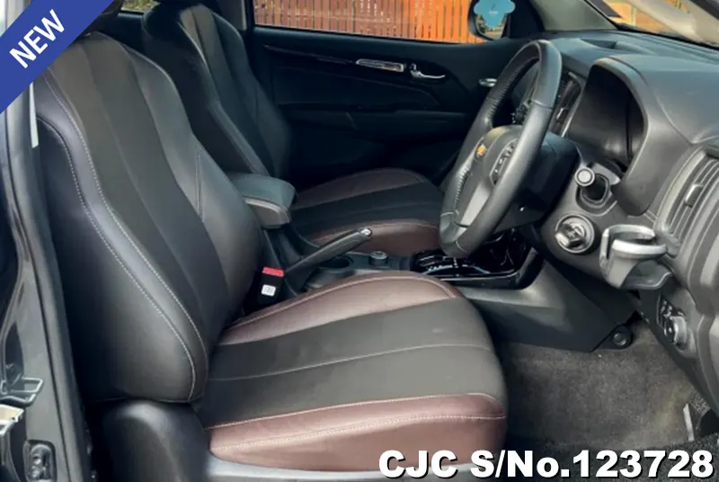 Chevrolet Colorado in Gray for Sale Image 4