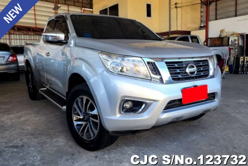 Nissan Navara in Silver for Sale Image 0