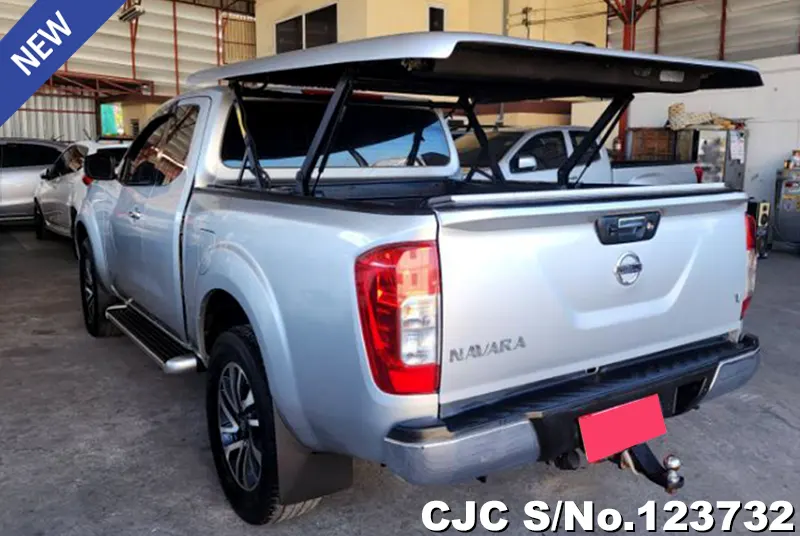Nissan Navara in Silver for Sale Image 1