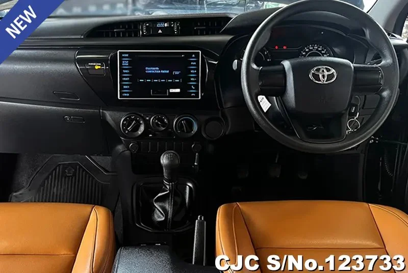 Toyota Hilux in Black for Sale Image 6
