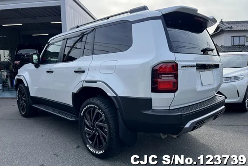 2024 Toyota / Land Cruiser 250 Stock No. 123739