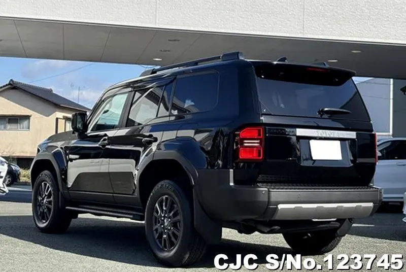 Toyota Land Cruiser 250 in Black for Sale Image 1