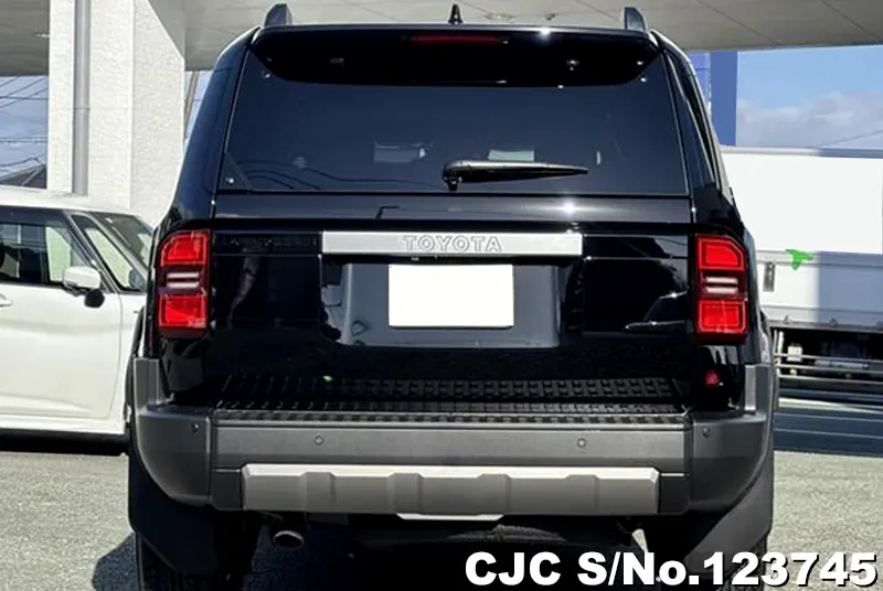 Toyota Land Cruiser 250 in Black for Sale Image 5