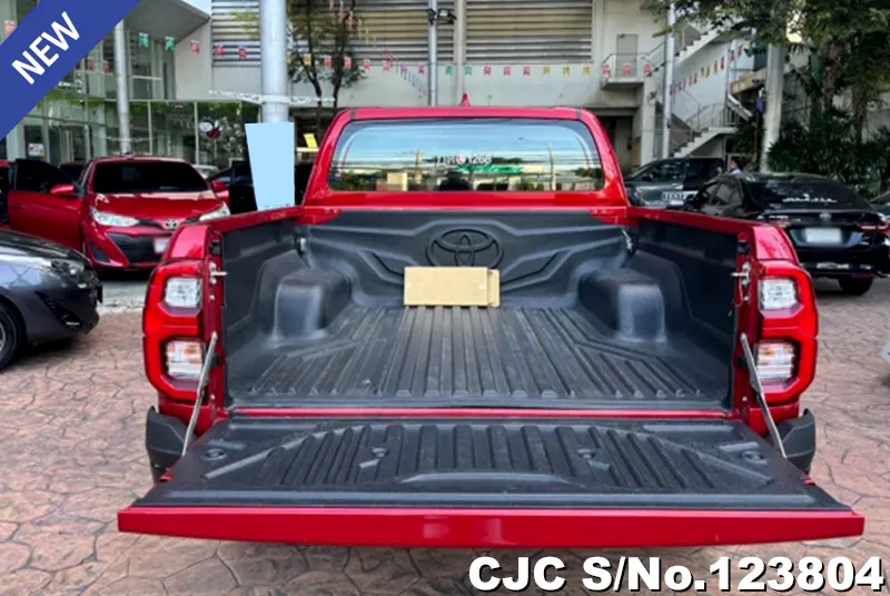 Toyota Hilux in Red for Sale Image 6