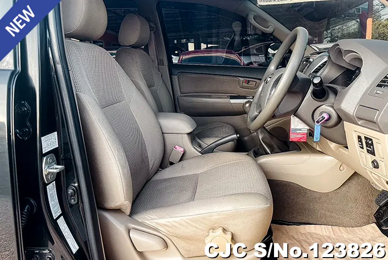 Toyota Hilux in Black for Sale Image 7
