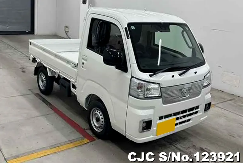 Daihatsu / Hijet 2024