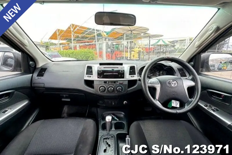 Toyota Hilux in Silver for Sale Image 7