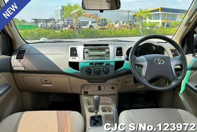 Toyota Hilux in Silver for Sale Image 7