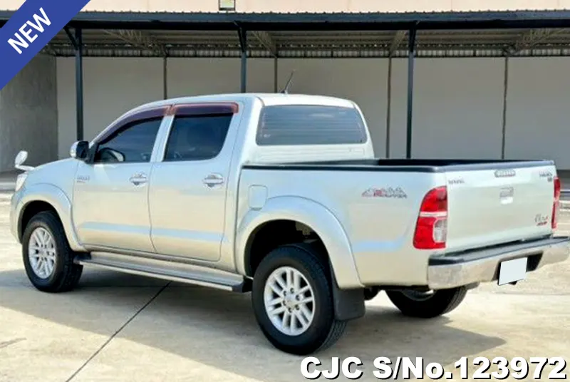 Toyota Hilux in Silver for Sale Image 1