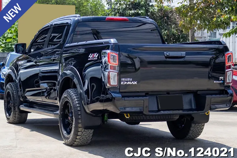 Isuzu D-Max in Black for Sale Image 1