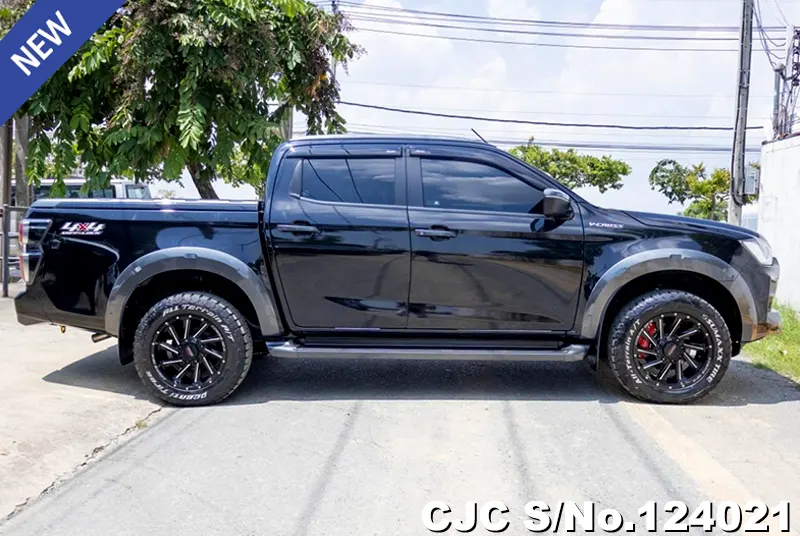 Isuzu D-Max in Black for Sale Image 7