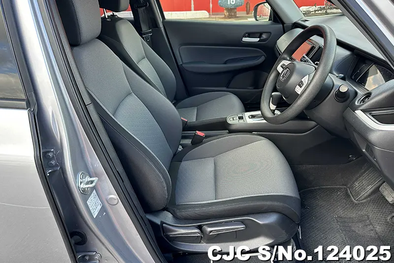 Honda Fit in Silver for Sale Image 10