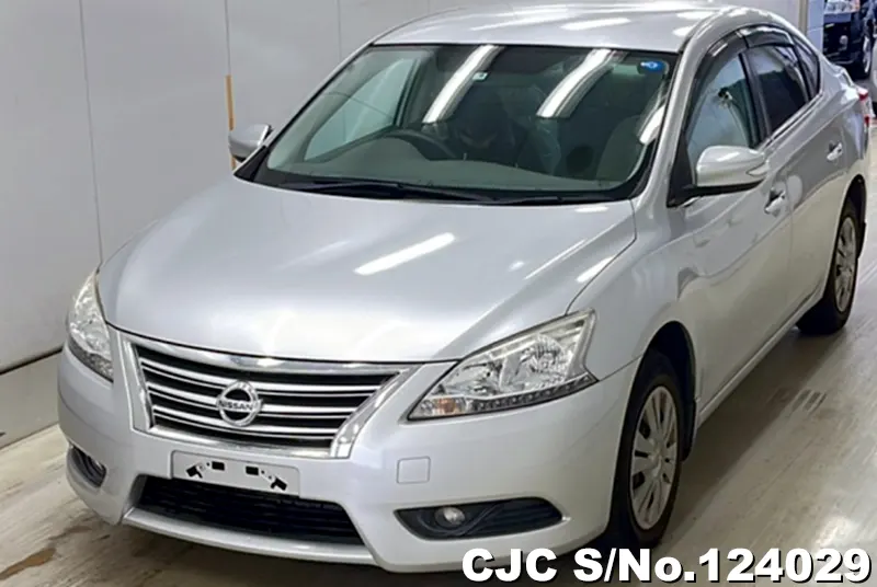 Nissan / Bluebird Sylphy 2015