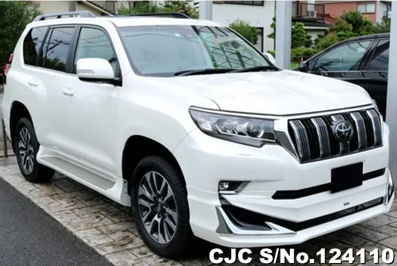 Toyota / Land Cruiser Prado 2023