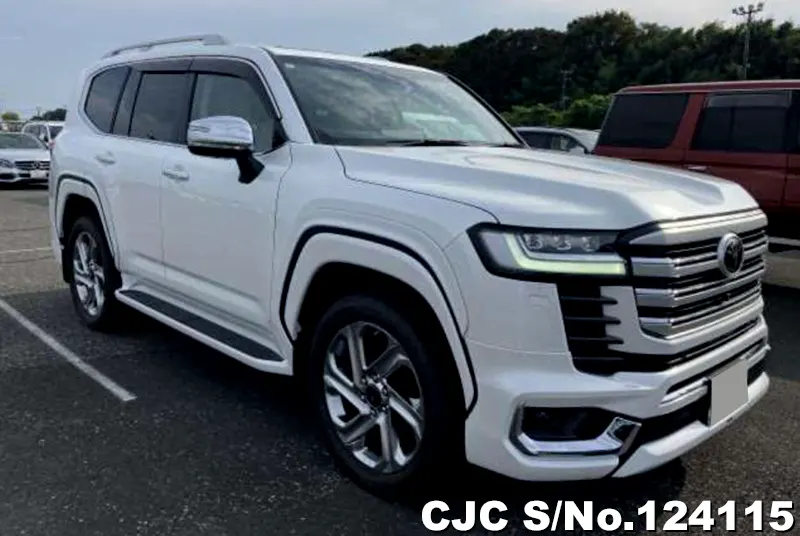 Toyota / Land Cruiser 2023