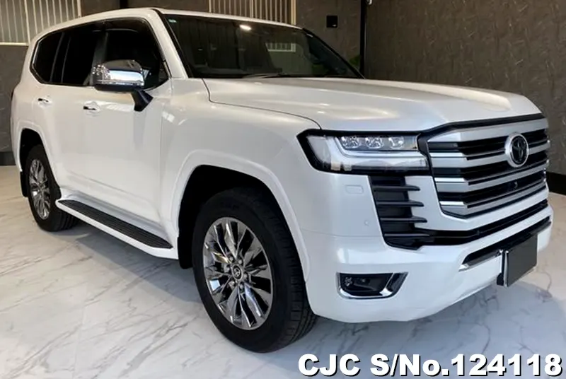 Toyota / Land Cruiser 2023