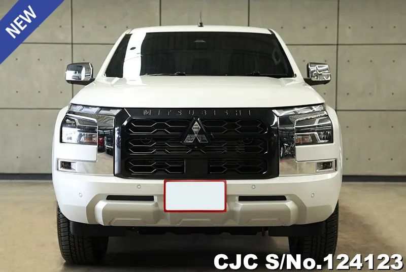 Mitsubishi Triton in White for Sale Image 1