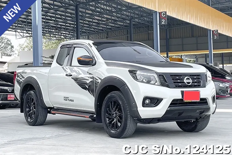 Nissan / Navara 2020
