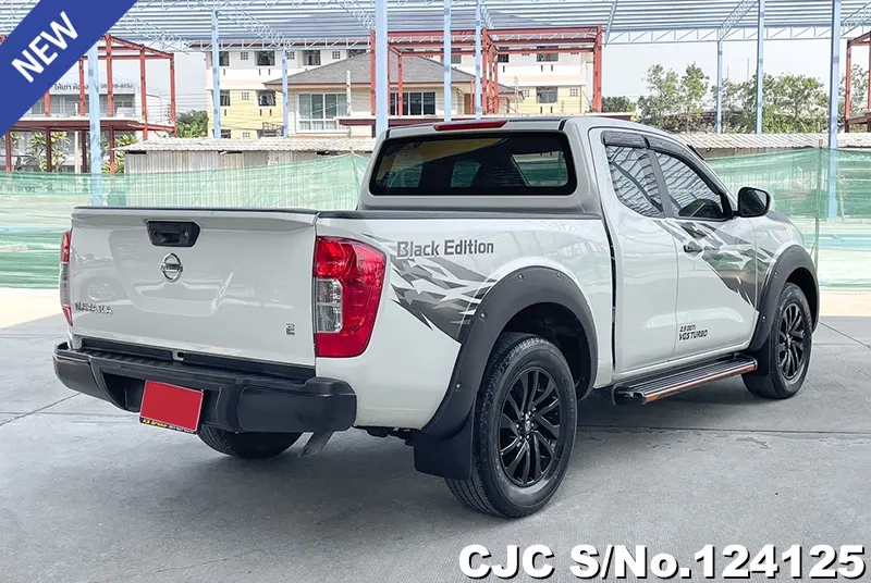 Nissan Navara in White for Sale Image 1