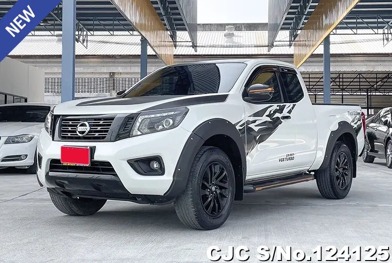 Nissan Navara in White for Sale Image 3