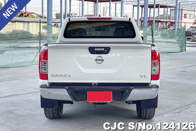 Nissan Navara in White for Sale Image 5