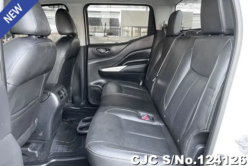 Nissan Navara in White for Sale Image 7